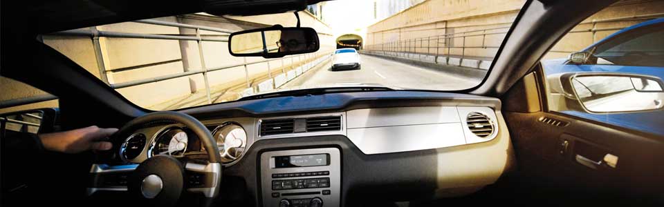 Car Shakes When Accelerating: 13 Strong Reasons & How to Fix