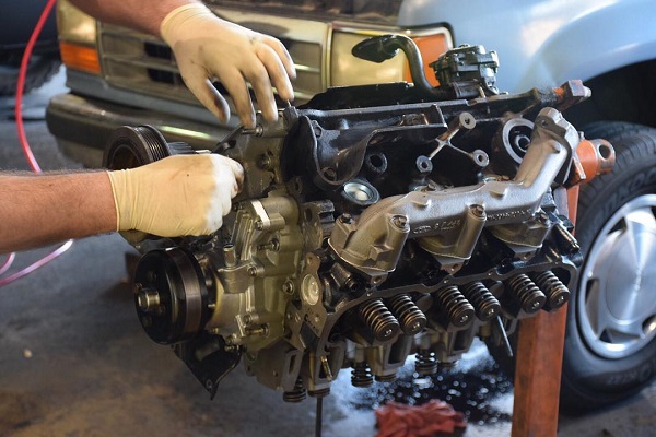 Magic-Auto-Center-for-Jeep-Repair-in-Santa-Clarita